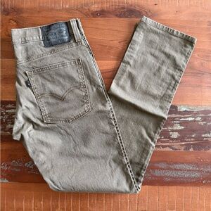Levi's Slim Fit Jeans in Light Brown